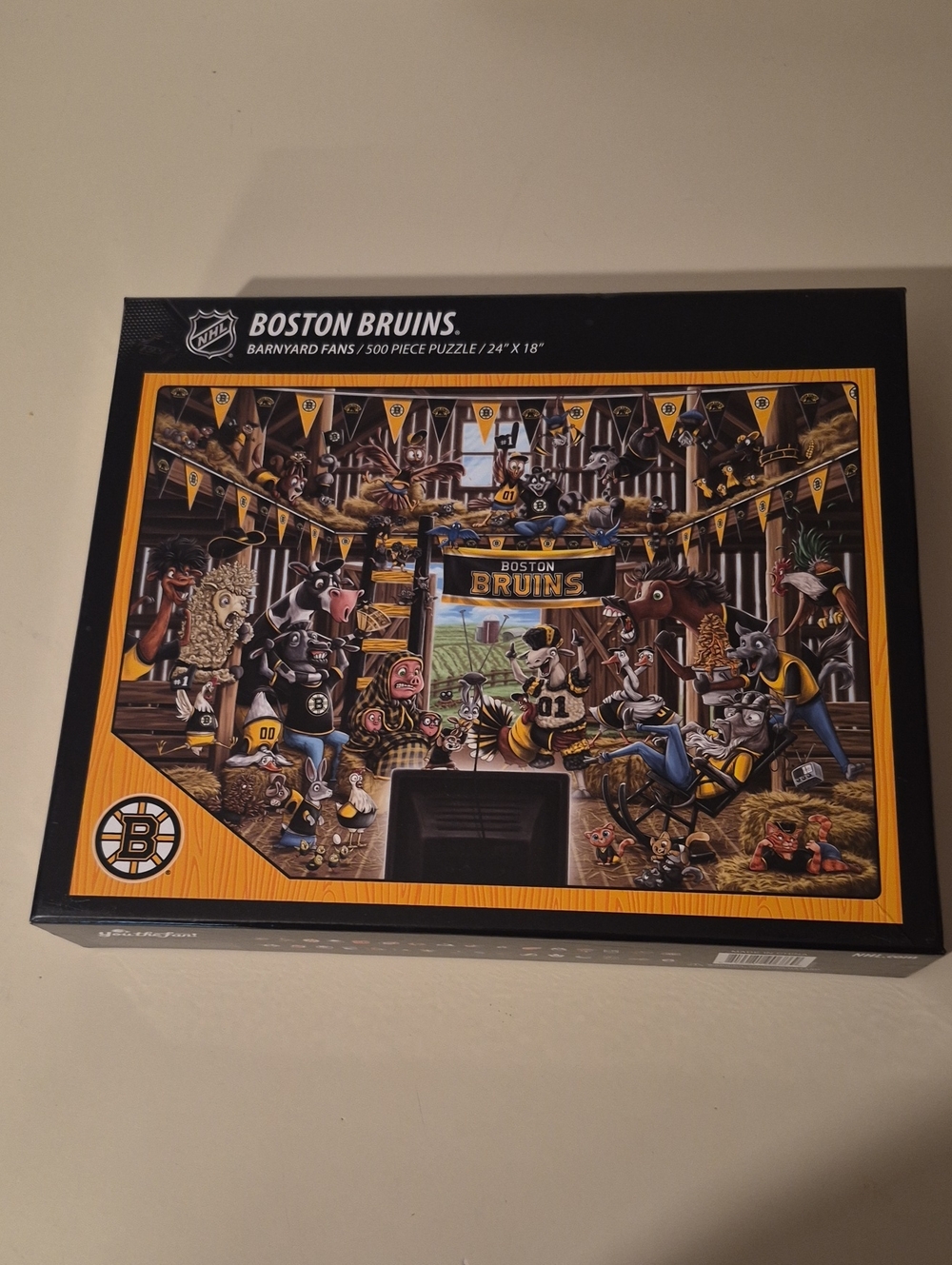 Barnyard Fans 500-Piece Jigsaw Puzzle - Boston Bruins 24x18 Complete Used NHL